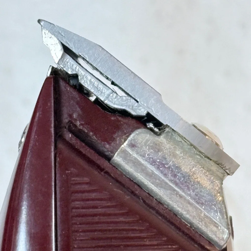 Oster Fast Feed Adjustable Pivot Motor Clipper Burgundy Made in USA 23-51F